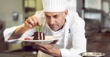Job opportunities in kitchens in America with competitive salaries